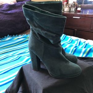 Heeled booties